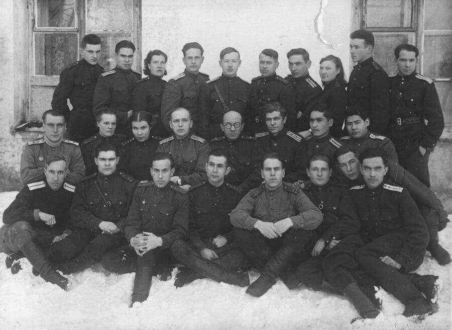 Слушатели курсов военно-полевых хирургов. Архангельск, декабрь 1943 года